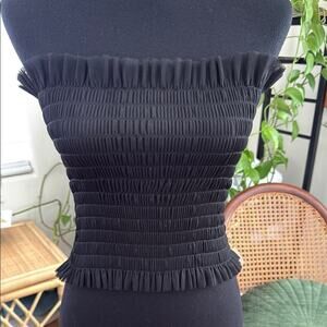 Stylenanda Korea Black Ruffled Hem Smocked Strapless Tube Top